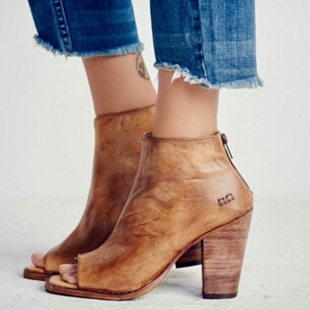 BED STU Onset Bootie In Driftwood Peep Toe 6